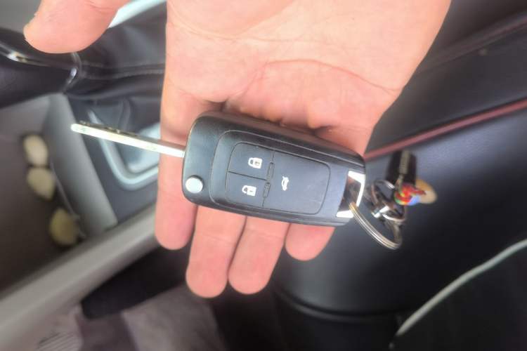 Used Buick GT 2018 15T Dual-Clutch Elite Model China V Standard Vehicle Key