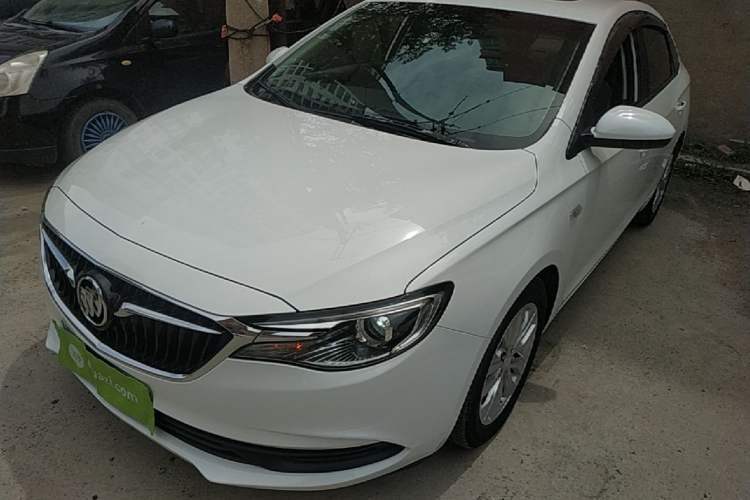 Used Buick GT 2018 15T Dual-Clutch Elite Model China V Standard Guazi used car, China used car export, Used car for sale, Used Buick cars, Cheapest cars for sale