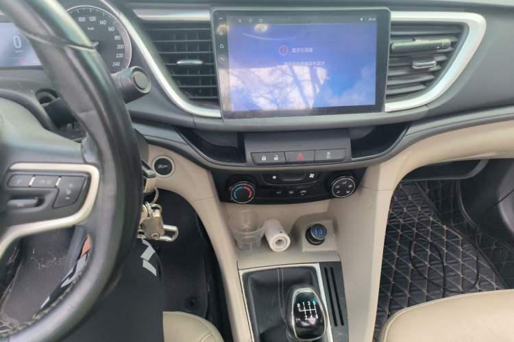 Used Buick GT 2018 15T Manual Elite Version China V Standard Audio And AC Panel