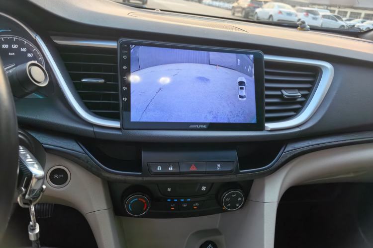 Used Buick GT 2018 15T Manual Elite Version China V Standard Audio And AC Panel