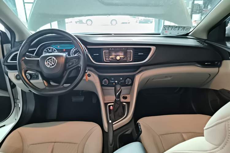 Used Buick GT 2018 15T Dual-Clutch Advanced Model China V Standard Audio And AC Panel