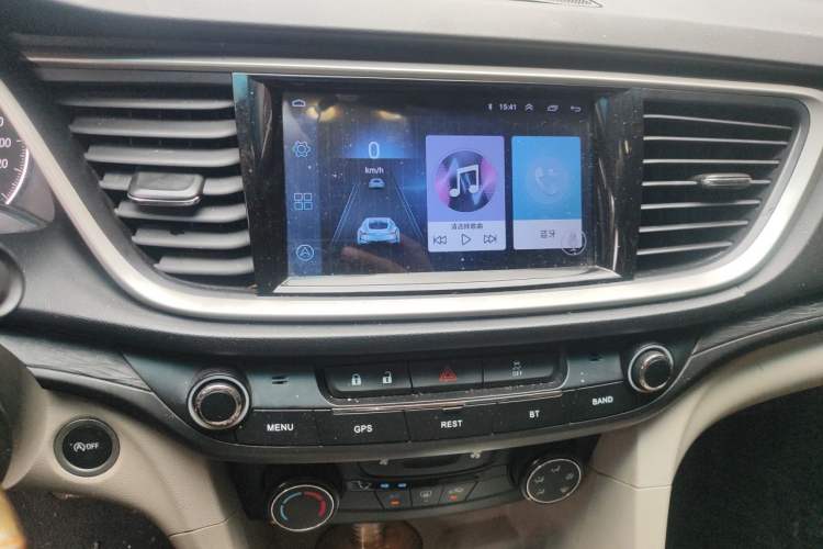 Used Buick GT 2018 15T Dual-Clutch Elite Model China V Standard Audio And AC Panel