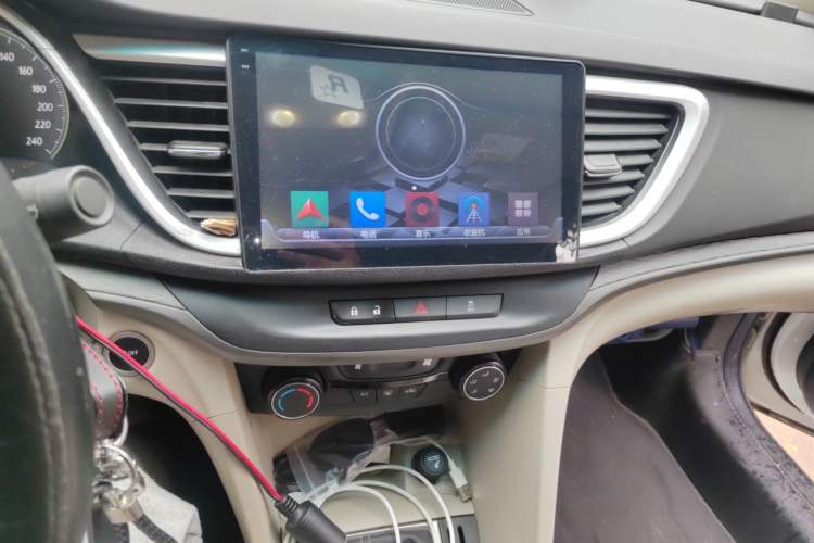 Used Buick GT 2018 15T Manual Elite Version China V Standard Audio And AC Panel