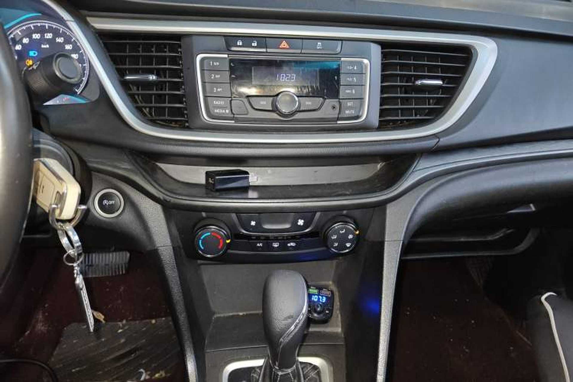 Used Buick GT 2018 18T Automatic Elite Model Audio And AC Panel