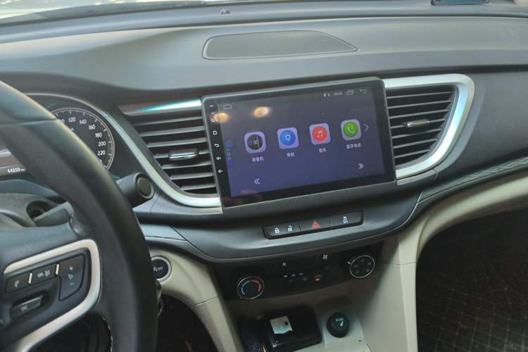 Used Buick GT 2018 15T Manual Elite Version China V Standard Audio And AC Panel
