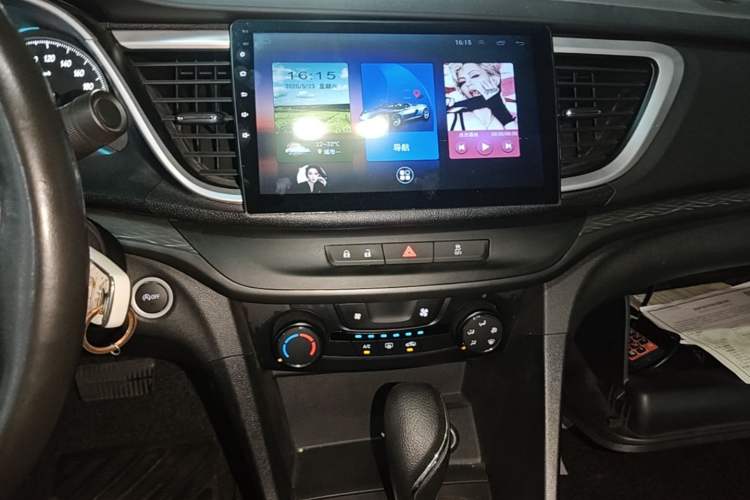 Used Buick GT 2018 18T Automatic Elite Model Audio And AC Panel