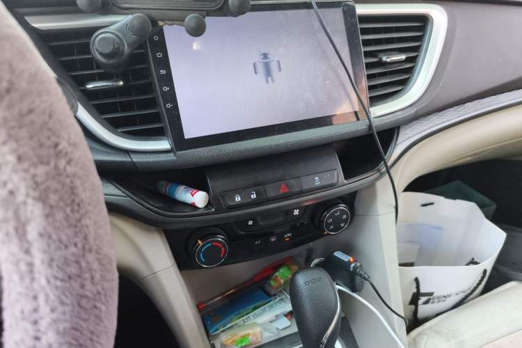 Used Buick GT 2018 15T Dual-Clutch Elite Model China V Standard Audio And AC Panel