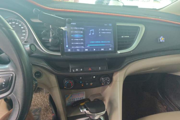 Used Buick GT 2018 15T Dual-Clutch Advanced Model China V Standard Audio And AC Panel