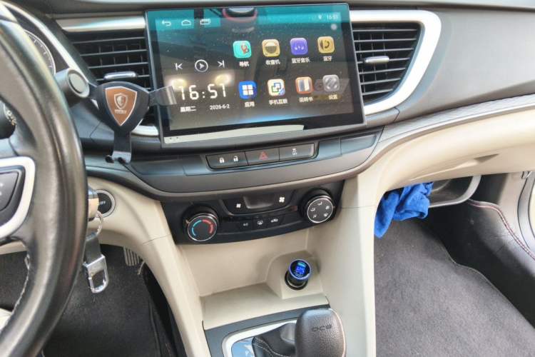 Used Buick GT 2018 15T Dual-Clutch Elite Model China V Standard Audio And AC Panel