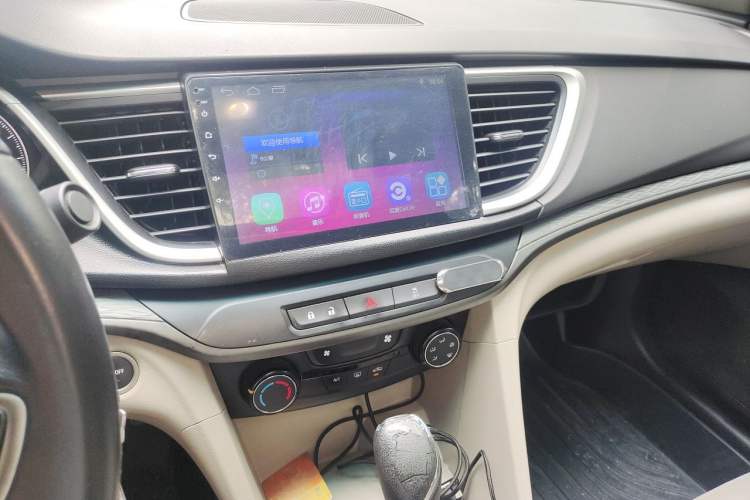 Used Buick GT 2018 15T Dual-Clutch Elite Model China V Standard Audio And AC Panel