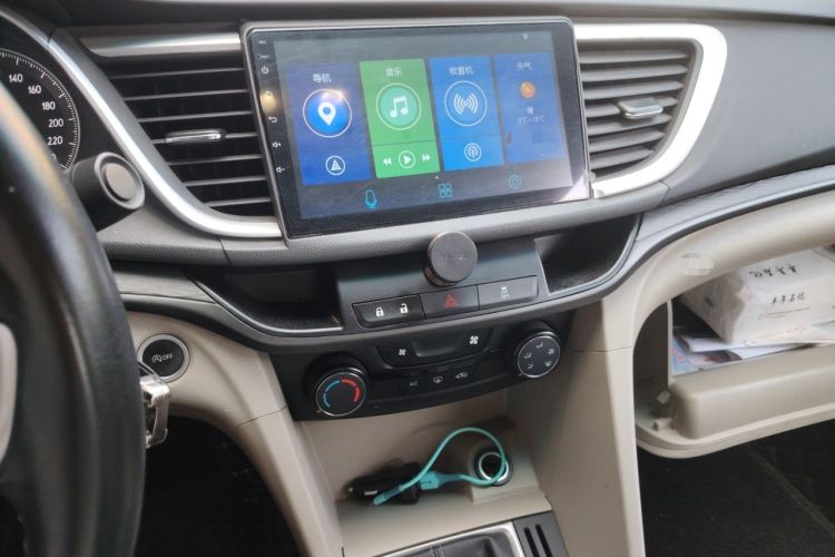 Used Buick GT 2018 15T Manual Elite Version China V Standard Audio And AC Panel