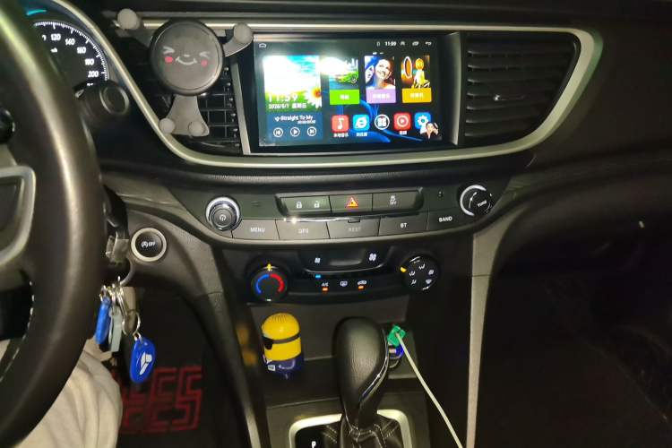 Used Buick GT 2018 18T Automatic Elite Model Audio And AC Panel