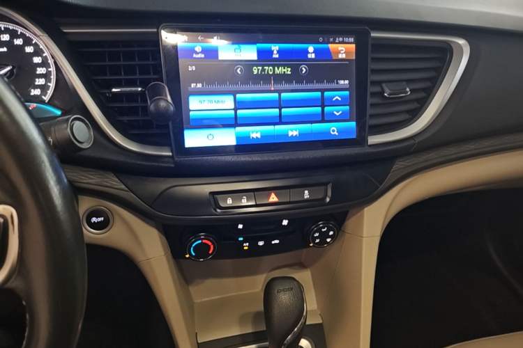Used Buick GT 2018 15T Dual-Clutch Elite Model China V Standard Audio And AC Panel