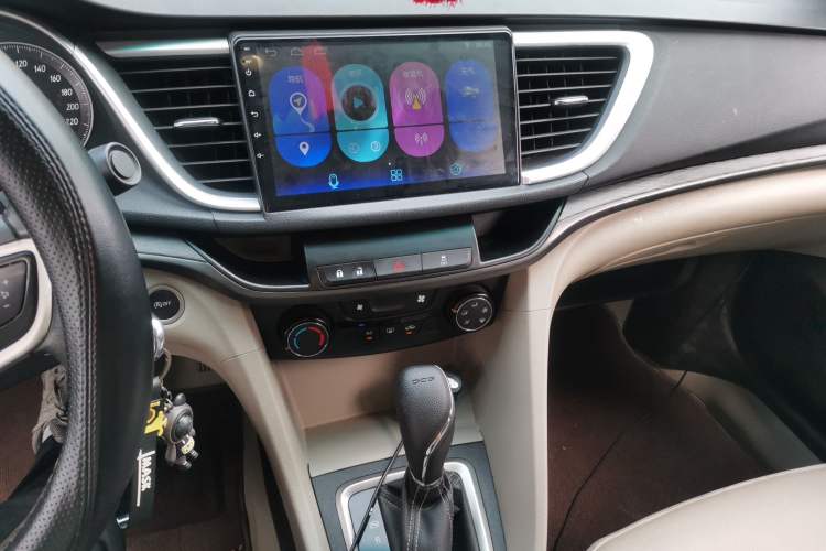 Used Buick GT 2018 15T Dual-Clutch Elite Model China V Standard Audio And AC Panel
