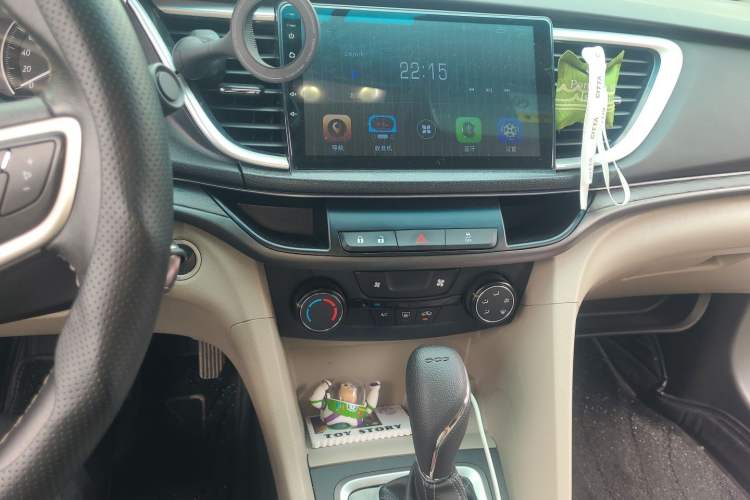 Used Buick GT 2018 15T Dual-Clutch Elite Model China V Standard Audio And AC Panel