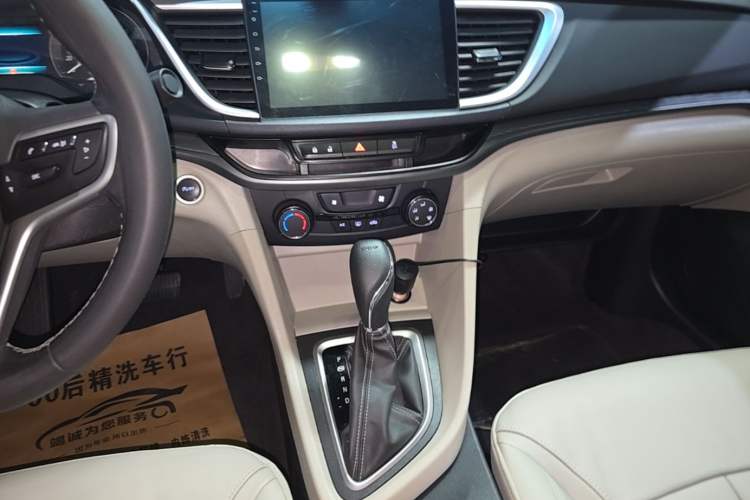Used Buick GT 2018 15T Dual-Clutch Elite Model China V Standard Audio And AC Panel