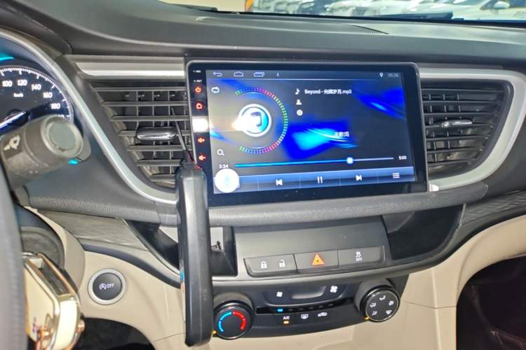 Used Buick GT 2018 15T Dual-Clutch Elite Model China V Standard Audio And AC Panel