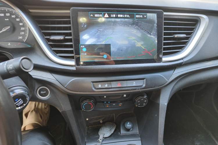 Used Buick GT 2018 18T Automatic Elite Model Audio And AC Panel