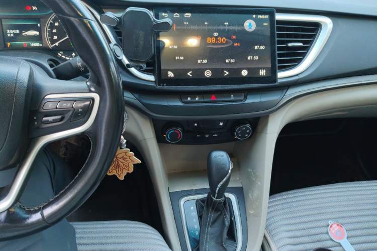 Used Buick GT 2018 15T Dual-Clutch Elite Model China V Standard Audio And AC Panel