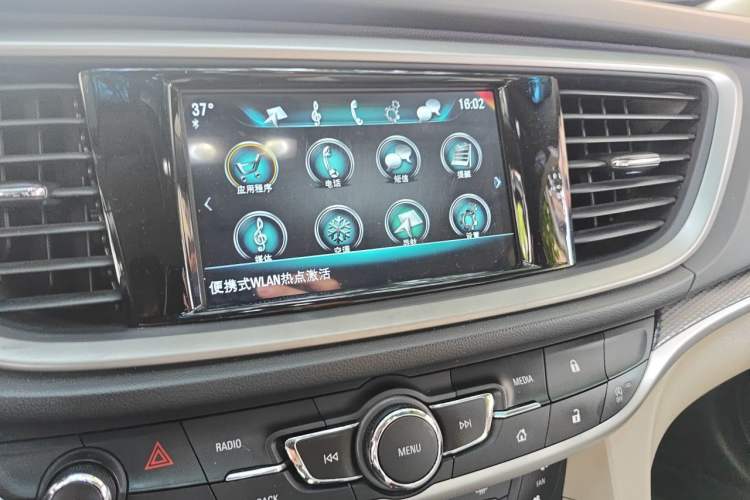 Used Buick GT 2018 15T Dual-Clutch Elite Model China V Standard Audio And AC Panel