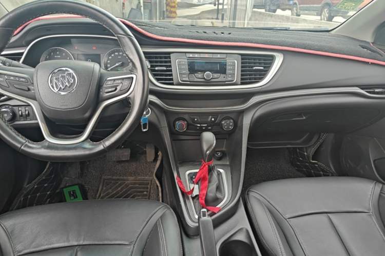 Used Buick GT 2018 18T Automatic Elite Model Audio And AC Panel