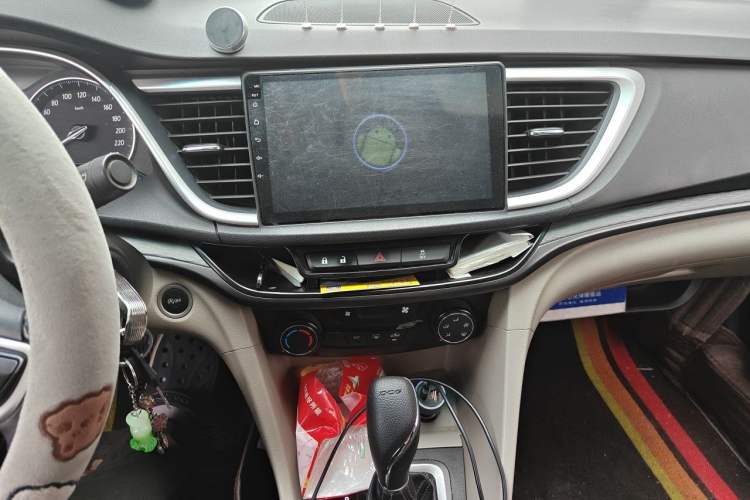 Used Buick GT 2018 15T Dual-Clutch Elite Model China V Standard Audio And AC Panel