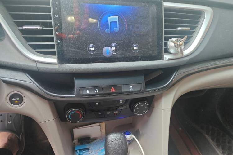Used Buick GT 2018 15T Dual-Clutch Elite Model China V Standard Audio And AC Panel