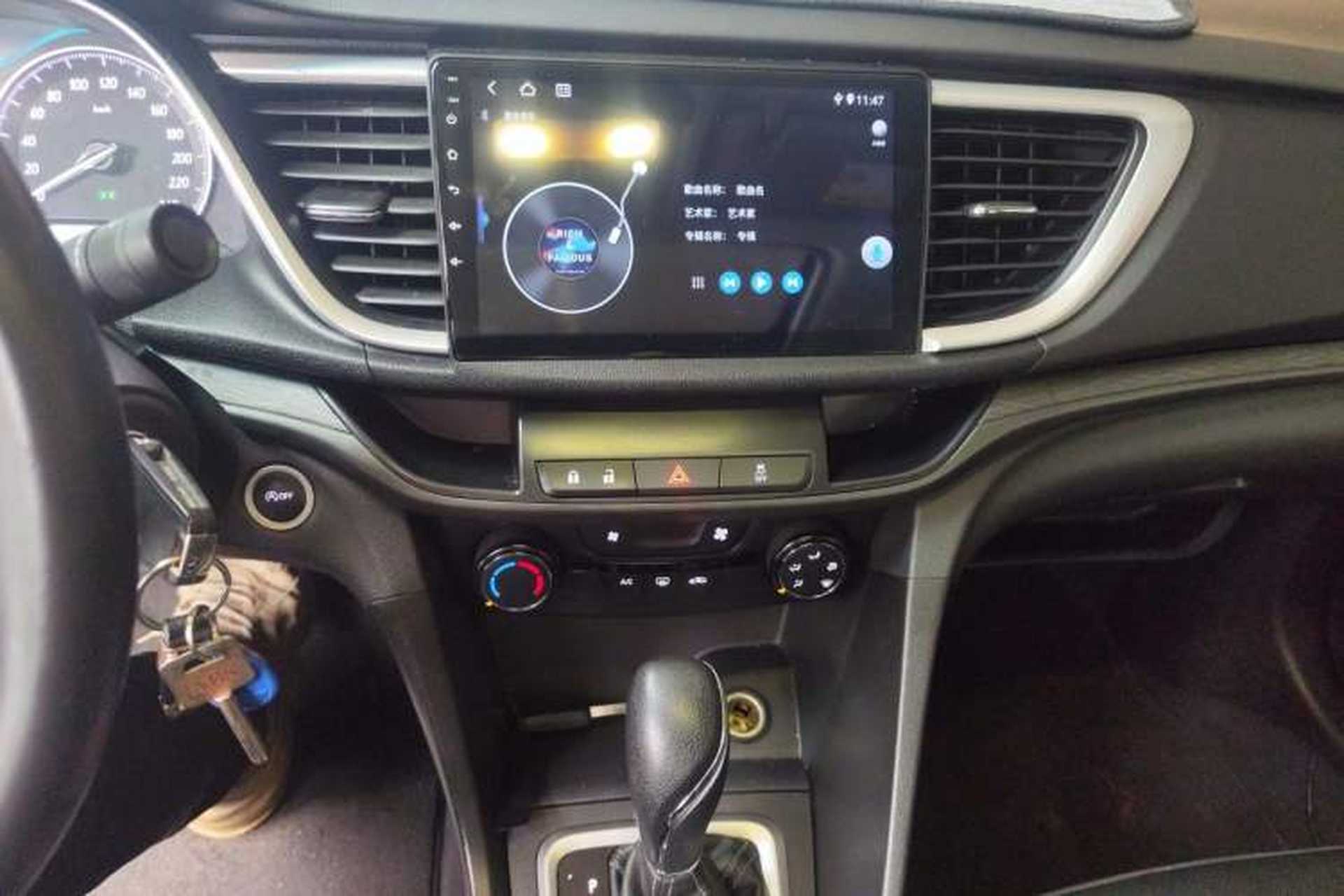 Used Buick GT 2018 18T Automatic Elite Model Audio And AC Panel