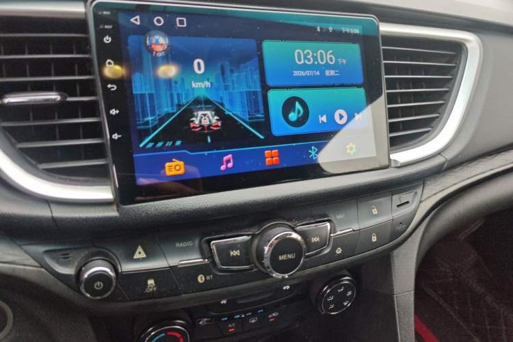 Used Buick GT 2018 18T Automatic Elite Model Audio And AC Panel