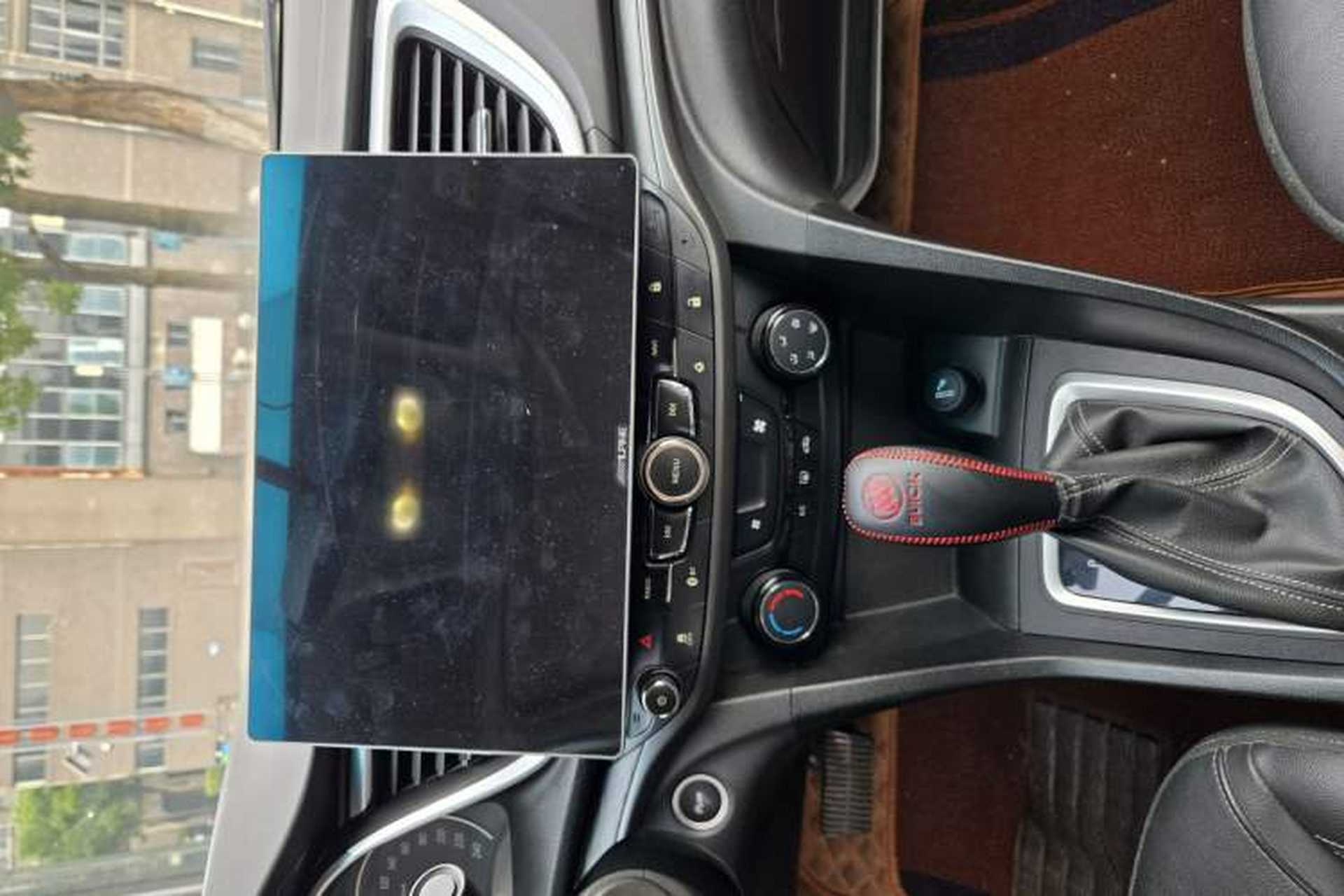 Used Buick GT 2018 18T Automatic Elite Model Audio And AC Panel