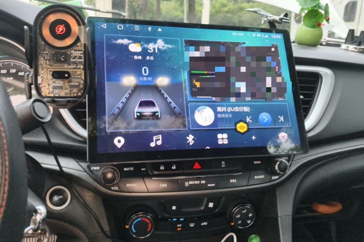 Used Buick GT 2018 18T Automatic Elite Model Audio And AC Panel
