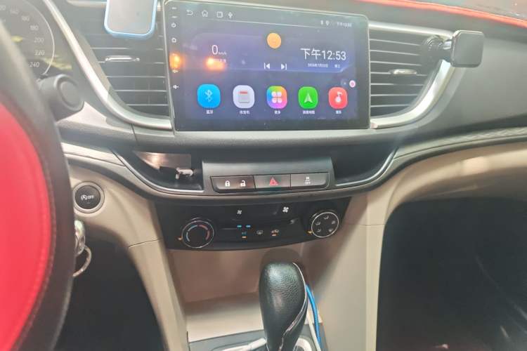 Used Buick GT 2018 15T Dual-Clutch Advanced Model China V Standard Audio And AC Panel
