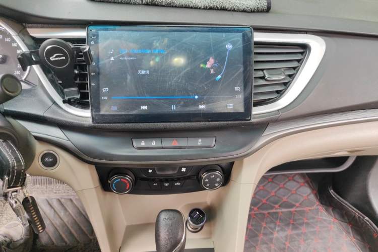 Used Buick GT 2018 15T Dual-Clutch Elite Model China V Standard Audio And AC Panel