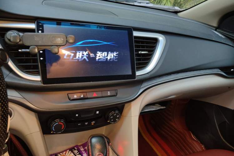 Used Buick GT 2018 15T Dual-Clutch Advanced Model China V Standard Audio And AC Panel