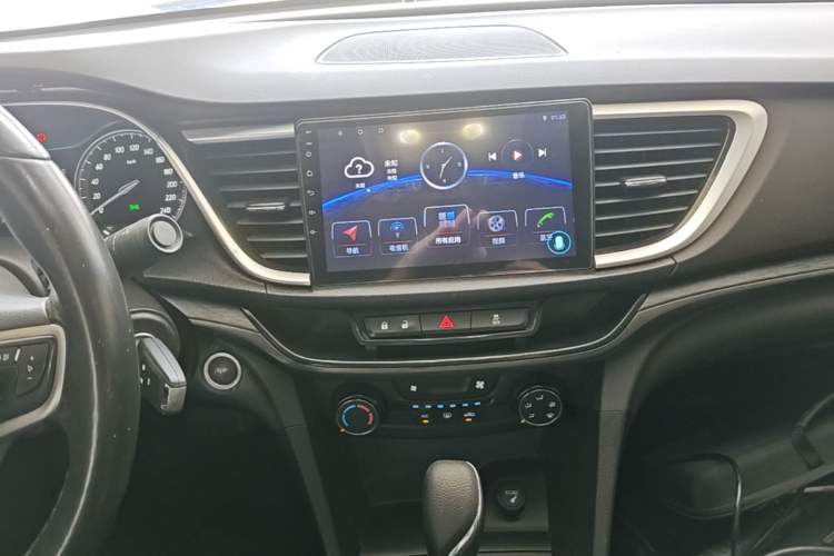 Used Buick GT 2018 18T Automatic Elite Model Audio And AC Panel