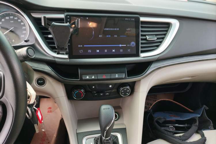 Used Buick GT 2018 15T Dual-Clutch Advanced Model China V Standard Audio And AC Panel