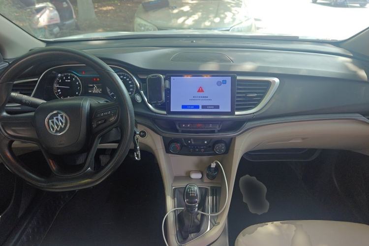 Used Buick GT 2018 15T Manual Entry-Level Version China V Standard Center Console