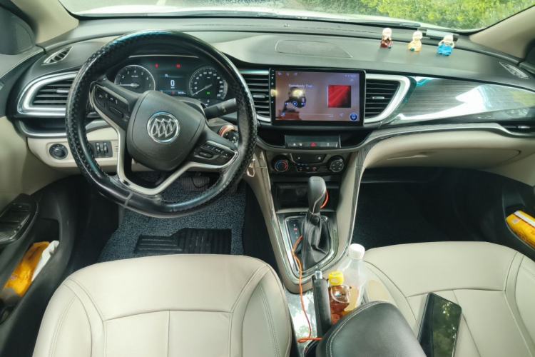 Used Buick GT 2018 15T Dual-Clutch Elite Model China V Standard Center Console