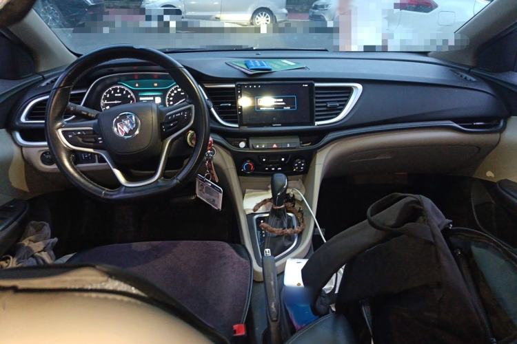 Used Buick GT 2018 15T Dual-Clutch Elite Model China V Standard Center Console