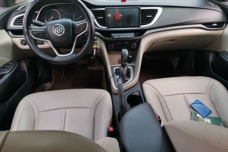 Used Buick GT 2018 15T Dual-Clutch Elite Model China V Standard Center Console