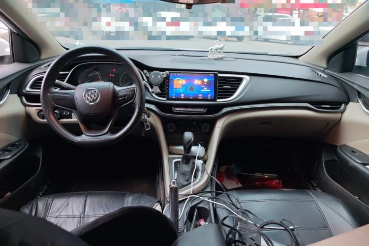 Used Buick GT 2018 15T Dual-Clutch Advanced Model China V Standard Center Console