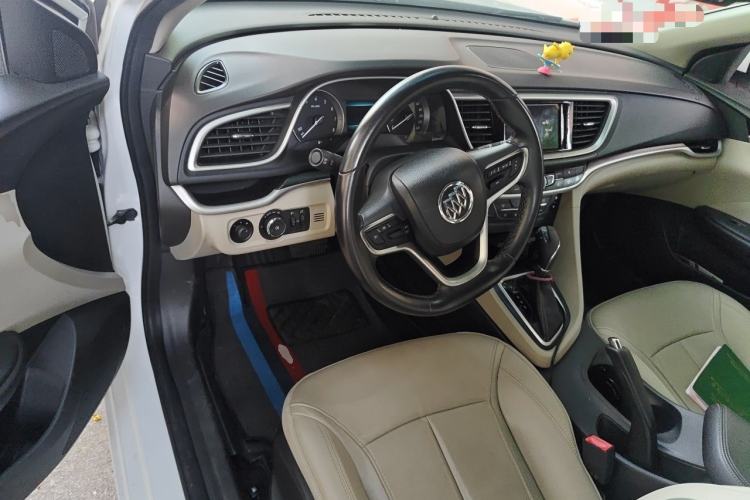 Used Buick GT 2018 15T Dual-Clutch Elite Model China V Standard Center Console