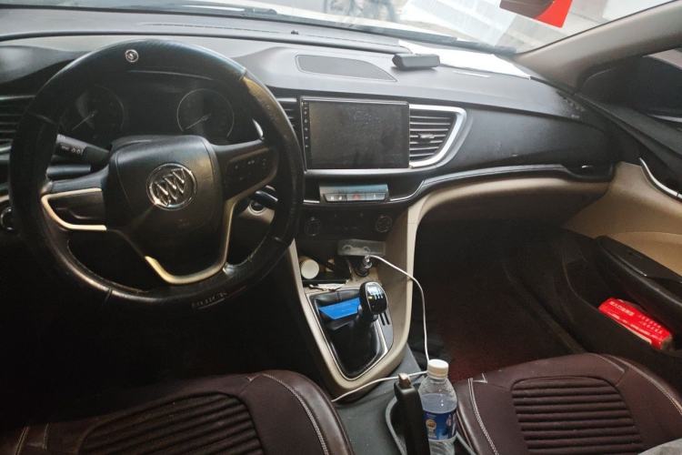 Used Buick GT 2018 15T Manual Elite Version China V Standard Center Console