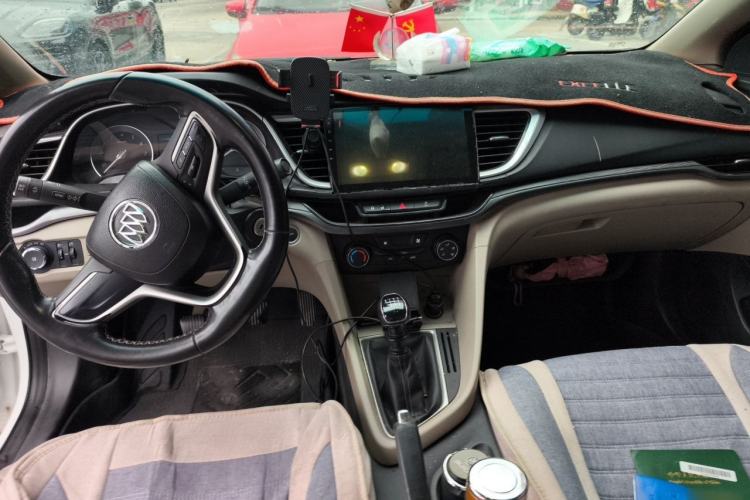 Used Buick GT 2018 15T Manual Elite Version China V Standard Center Console