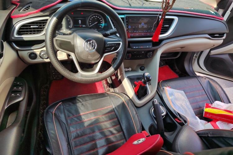 Used Buick GT 2018 15T Manual Elite Version China V Standard Center Console