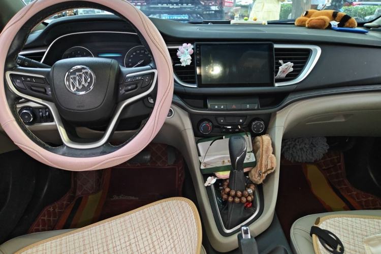 Used Buick GT 2018 15T Dual-Clutch Elite Model China V Standard Center Console