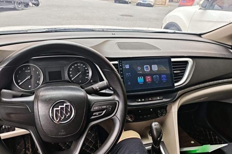 Used Buick GT 2018 15T Dual-Clutch Advanced Model China V Standard Center Console