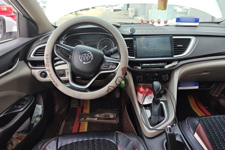 Used Buick GT 2018 15T Dual-Clutch Elite Model China V Standard Center Console