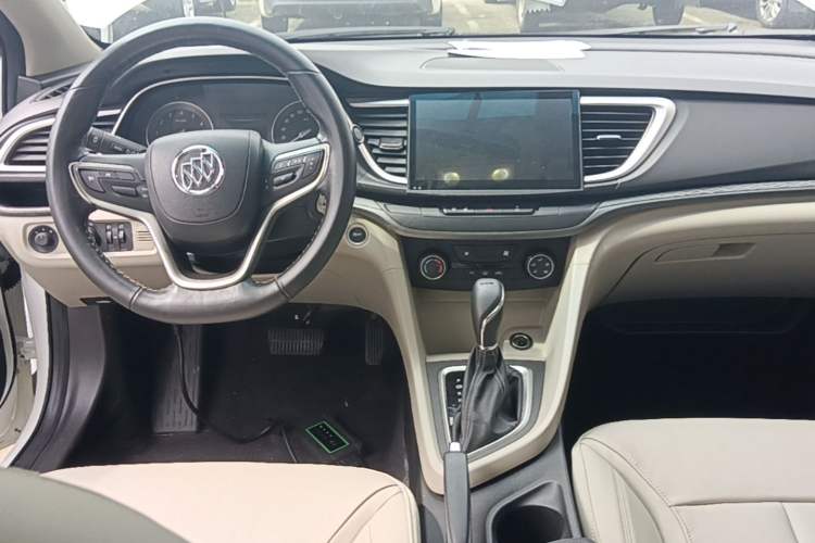 Used Buick GT 2018 15T Dual-Clutch Elite Model China V Standard Center Console