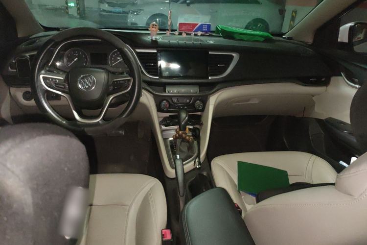 Used Buick GT 2018 15T Dual-Clutch Elite Model China V Standard Center Console